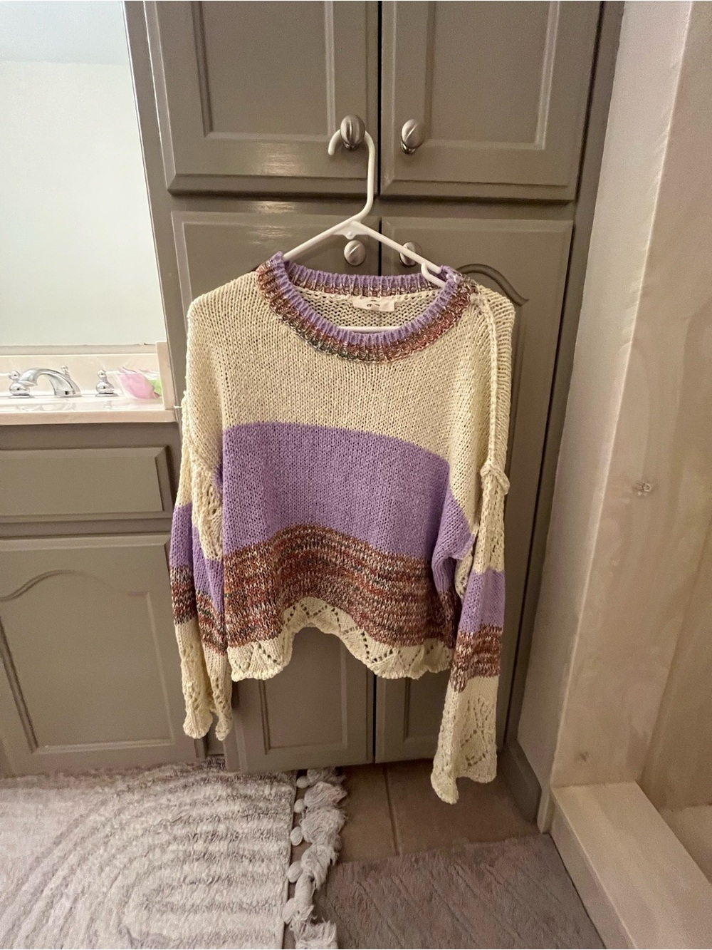 Entro Textured Lavender & Cream Colorblock Knit Sweater Size L